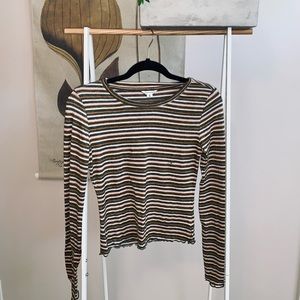 Aeropostale long sleeve stripped shirt size M